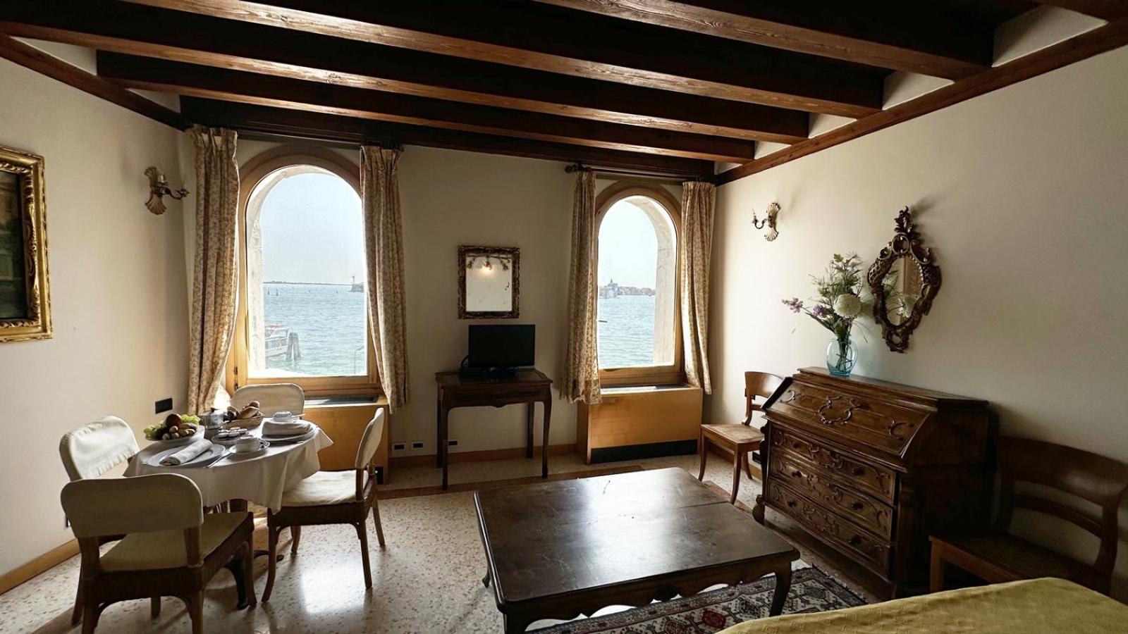 San Simeon Apartments Venesia Bagian luar foto