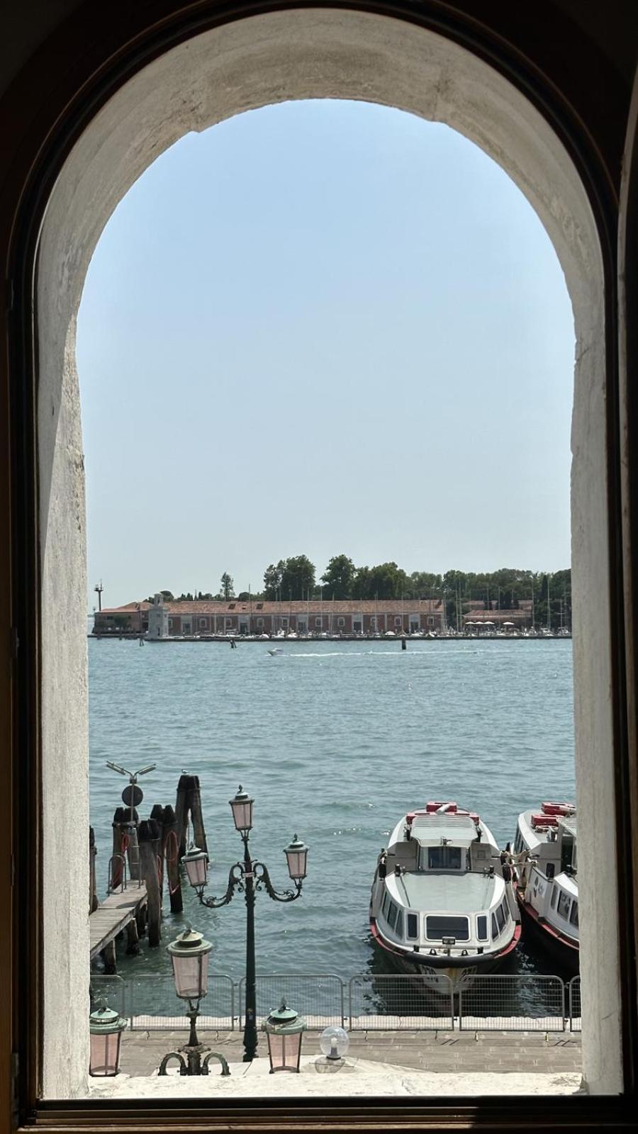 San Simeon Apartments Venesia Bagian luar foto