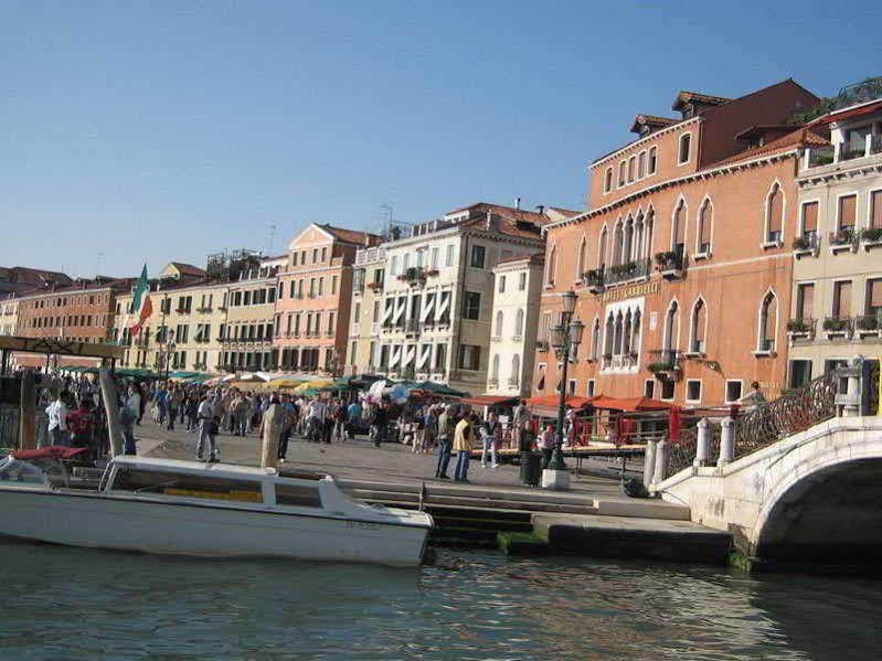San Simeon Apartments Venesia Bagian luar foto