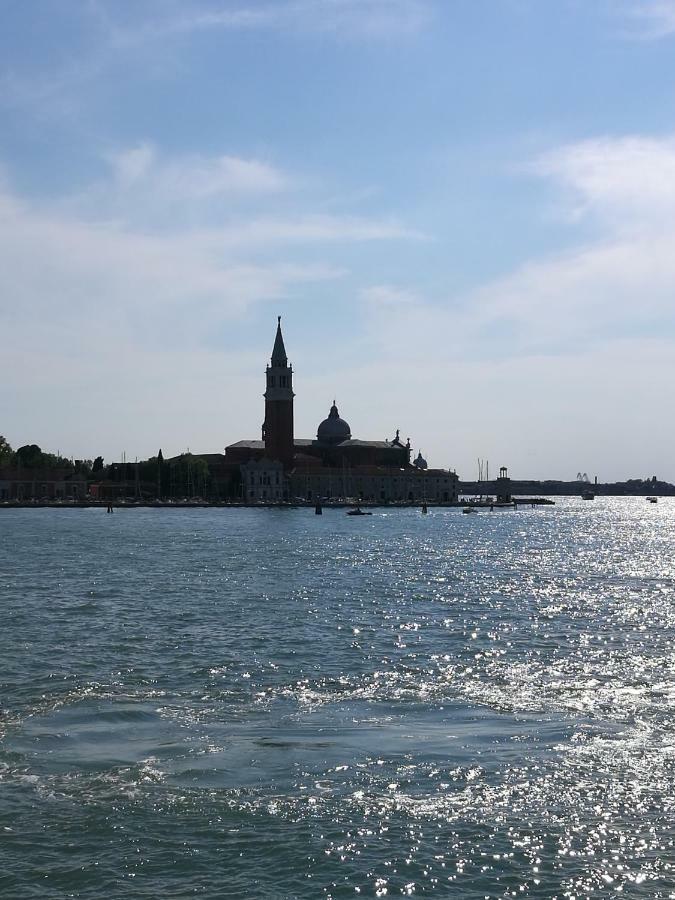 San Simeon Apartments Venesia Bagian luar foto